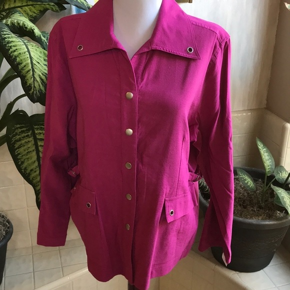 Draper’s & Damon’s wildberry blazer with grommets - Picture 1 of 8